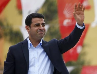 Θα σαπίσει στην τουρκική φυλακή o ηγέτης των Κούρδων: Εφαγε άλλα 4 χρόνια φυλάκισης